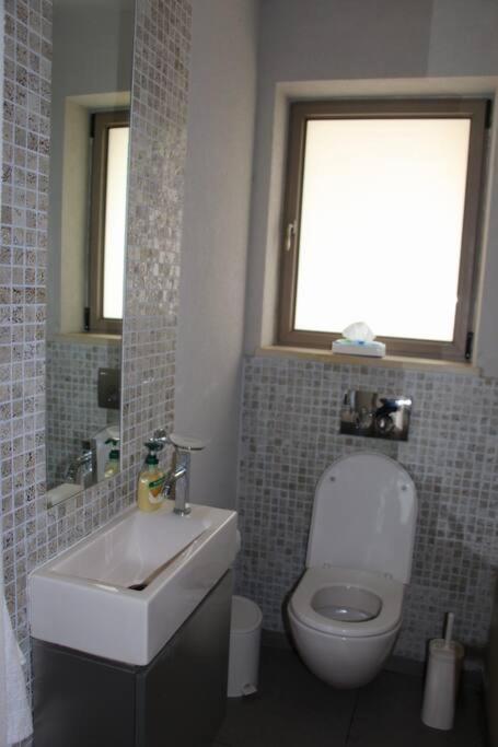 Villa קשת בענן à Modiin Extérieur photo